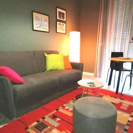 Inner City De Luxe Apartment Catania Esterno foto